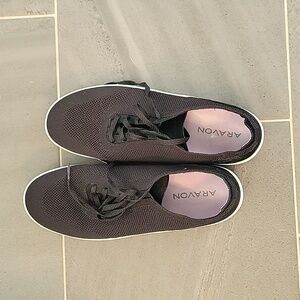 EUC Aravon Shoes